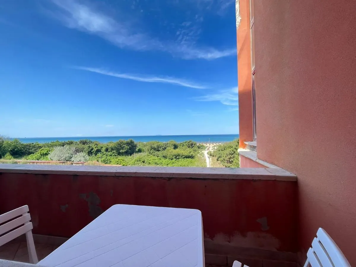 Appartamenti Regina Del Mare Calambrone Ferienhaus